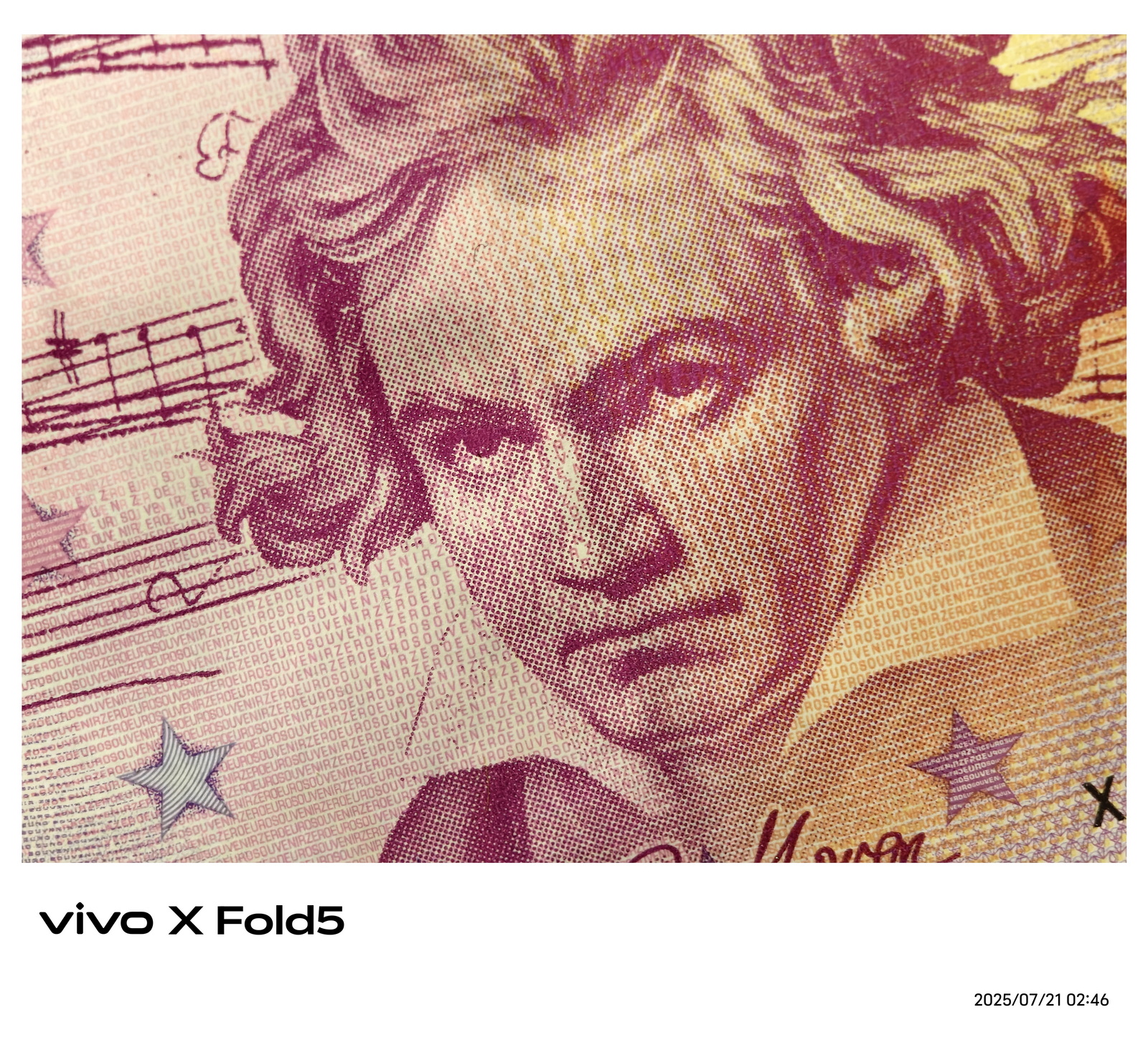 超薄超輕摺疊機新標竿！vivo X Fold5 完整評測：9.2mm 厚度 + 6000mAh 藍海大電池 + 蔡司三鏡頭 @3C 達人廖阿輝