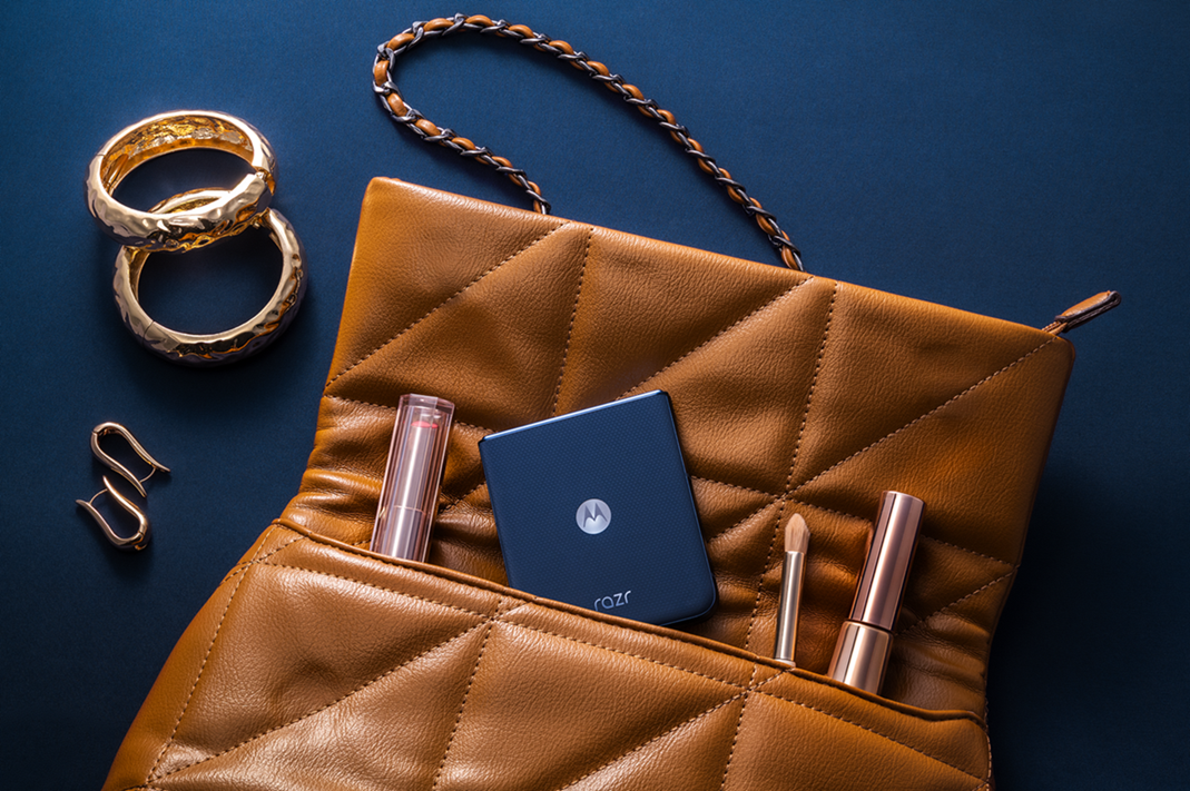 ULTRAMAN 正式加入 Teammoto!Motorola x 超人力霸王宇宙級聯名登場 @3C 達人廖阿輝 ULTRAMAN 正式加入 Teammoto!Motorola x 超人力霸王宇宙級聯名登場 @3C 達人廖阿輝