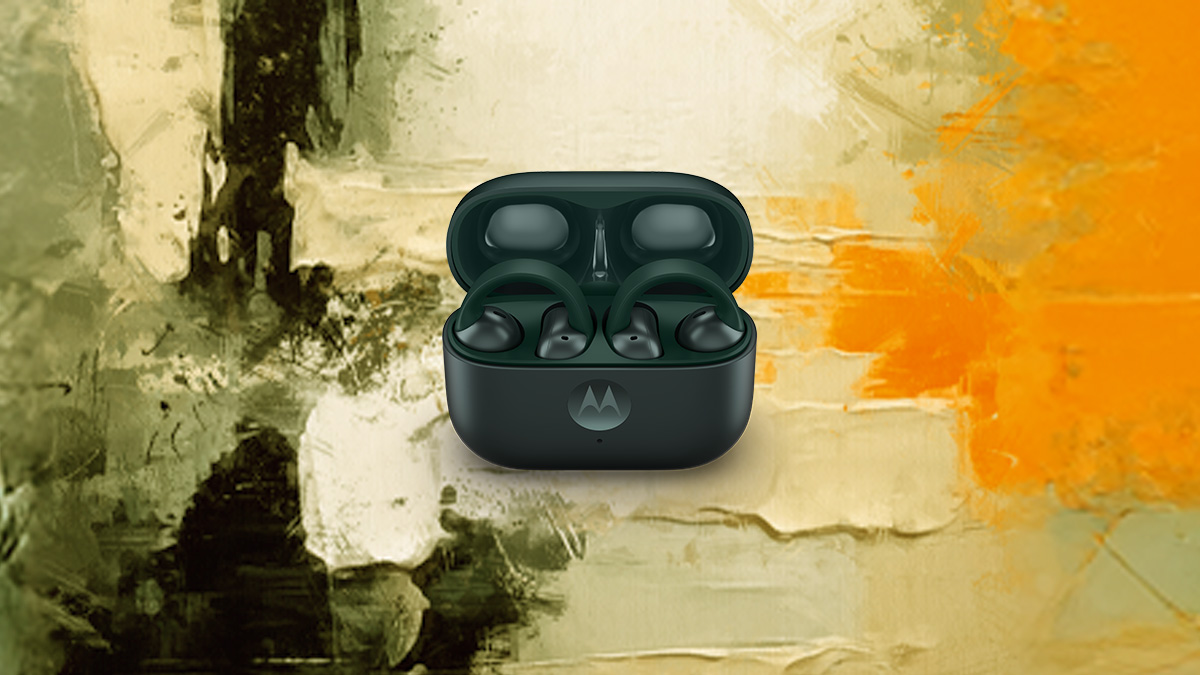 Motorola 全新登場！moto pad 60 系列首度在台上市  首款夾耳式耳機同步亮相　Moto｜Swarovski® razr 60 冰藍限定版耀眼發表 10/1 Moto Lounge 三創快閃開幕　全場景科技美學一次體驗 @3C 達人廖阿輝