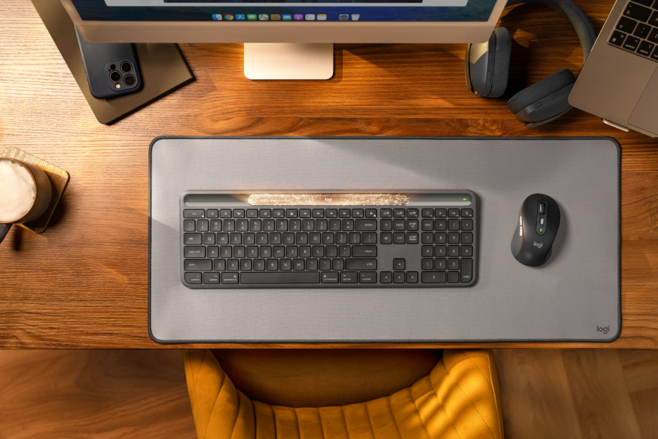 羅技推出 Signature Slim Solar+ K980 光能無線鍵盤　以光能永續開啟智慧新時代  光能充電 × AI 快捷鍵 × 多裝置切換　打造高效永不斷電的工作體驗 @3C 達人廖阿輝