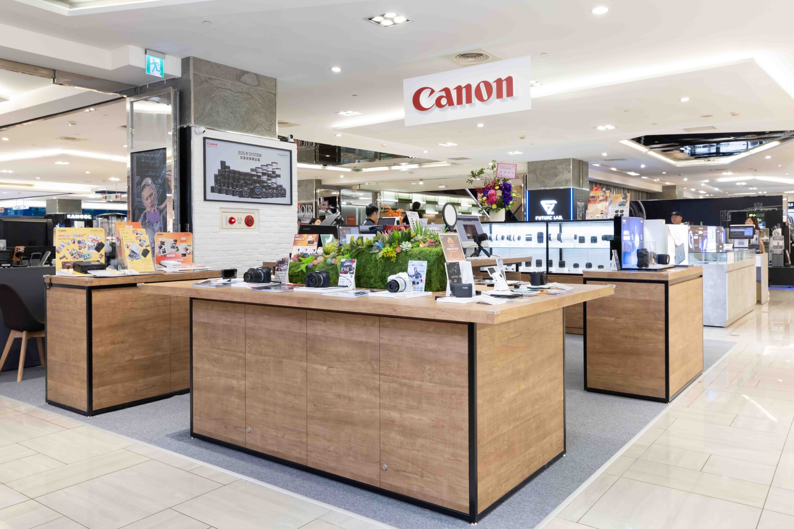 Canon 形象概念店插旗新北 板橋大遠百店盛大開幕 全新體驗空間與限時好禮 打造影像愛好者一站式天堂 @3C 達人廖阿輝