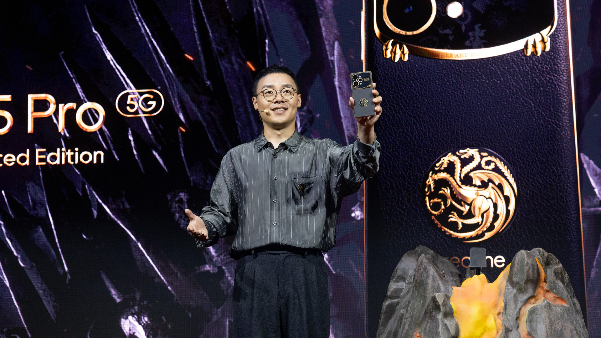 跨界再創傳奇！全球首款《權力遊戲》聯名手機登場 realme 15 Pro 權力遊戲限量版十一月正式在台上市 @3C 達人廖阿輝