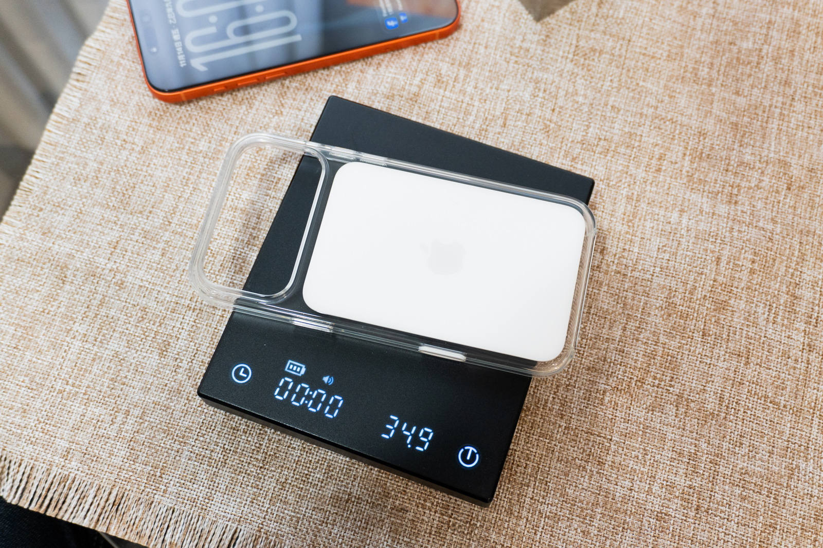 iPhone 透明殼橫評 (1)：八款最新透明保護殼大對決，誰是防摔、抗黃、手感最佳選擇？ @3C 達人廖阿輝