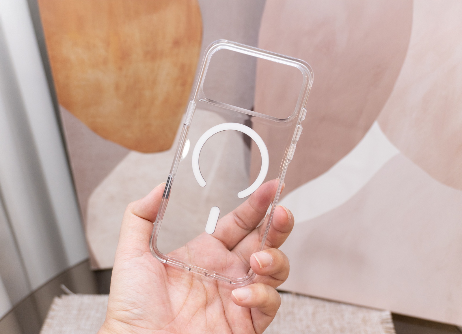 iPhone 透明殼橫評 (1)：八款最新透明保護殼大對決，誰是防摔、抗黃、手感最佳選擇？ @3C 達人廖阿輝