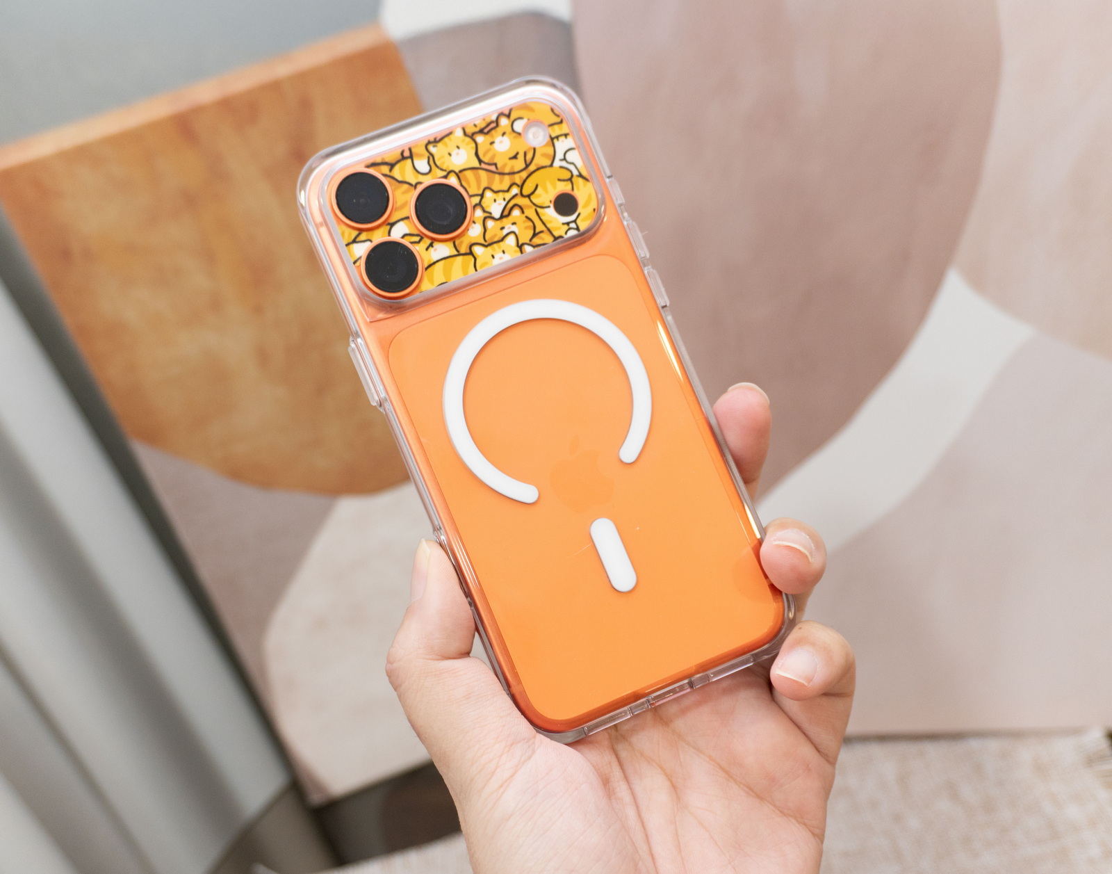 iPhone 透明殼橫評 (1)：八款最新透明保護殼大對決，誰是防摔、抗黃、手感最佳選擇？ @3C 達人廖阿輝