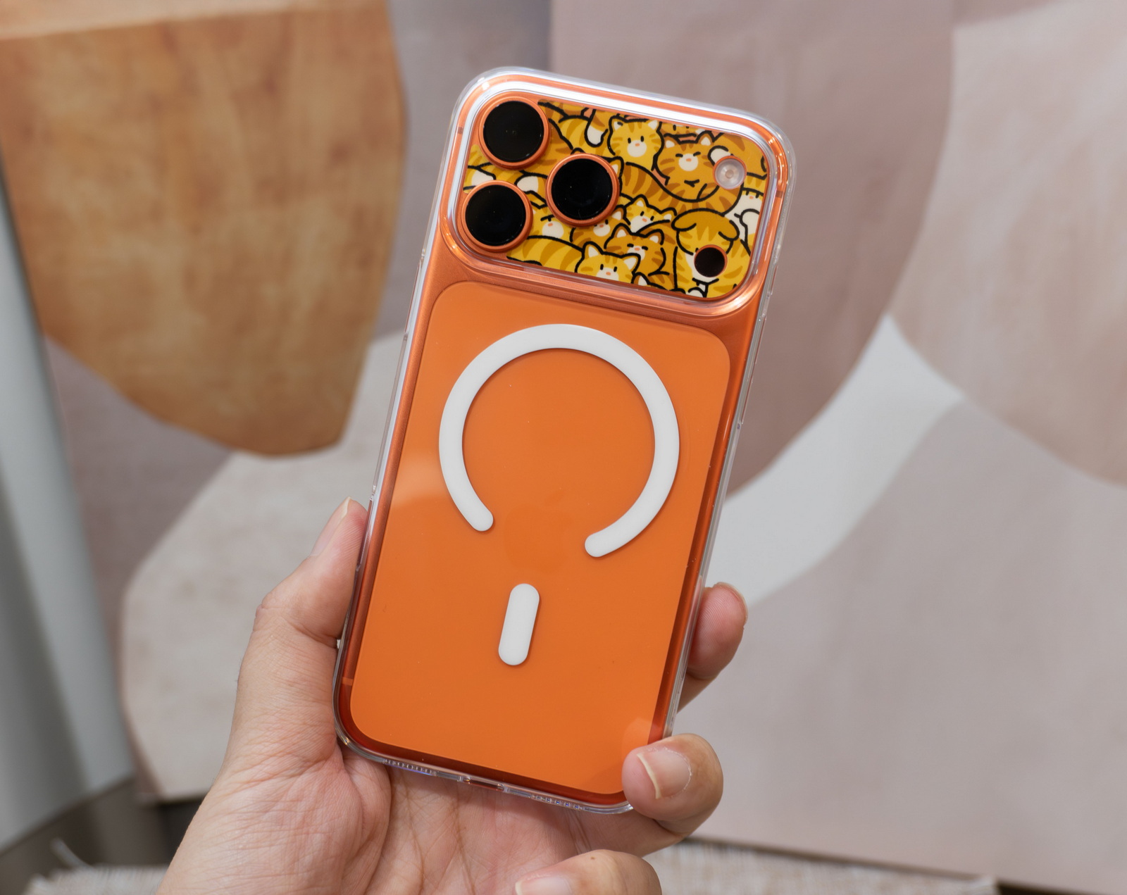 iPhone 透明殼橫評 (1)：八款最新透明保護殼大對決，誰是防摔、抗黃、手感最佳選擇？ @3C 達人廖阿輝