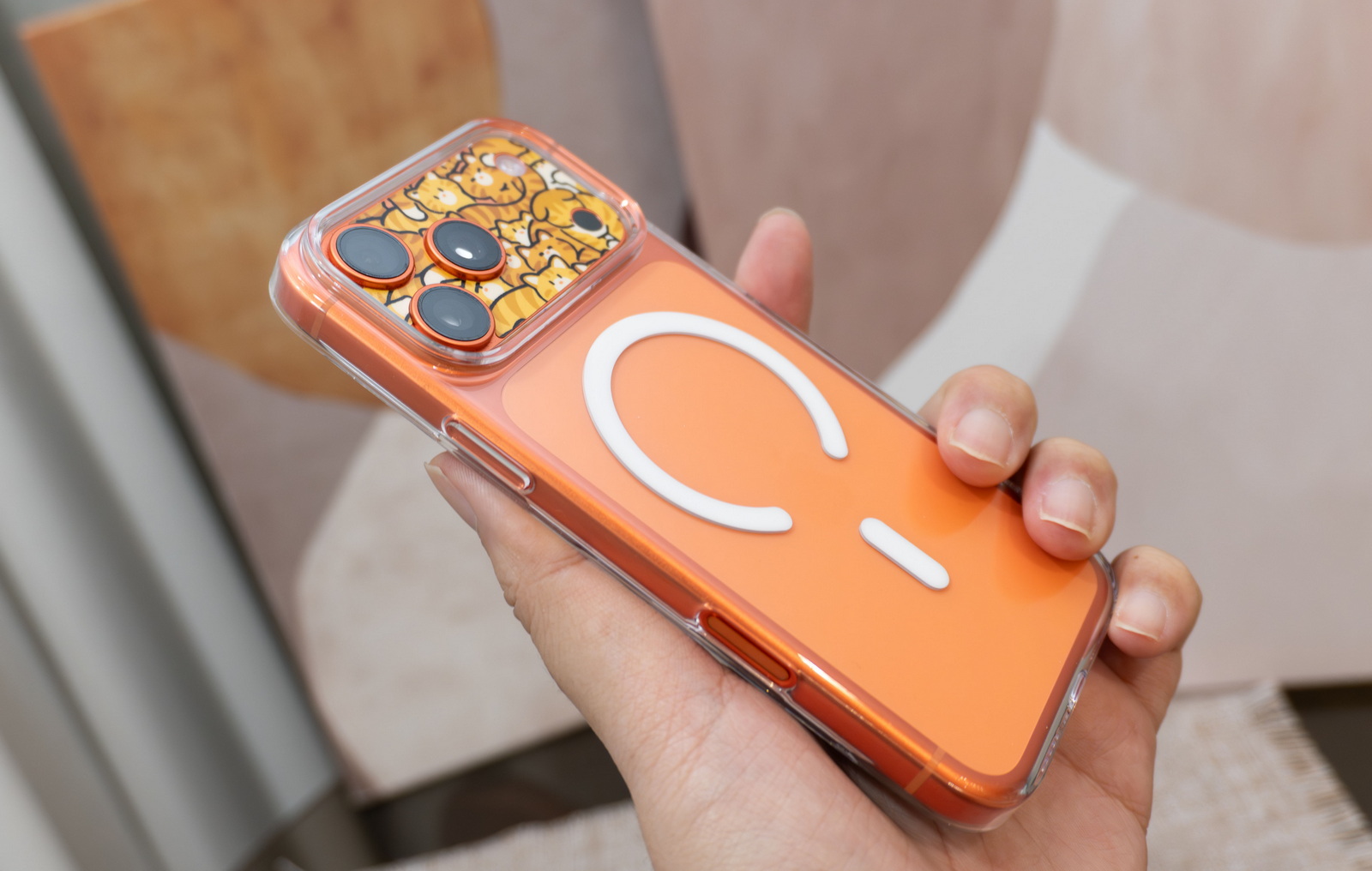 iPhone 透明殼橫評 (1)：八款最新透明保護殼大對決，誰是防摔、抗黃、手感最佳選擇？ @3C 達人廖阿輝