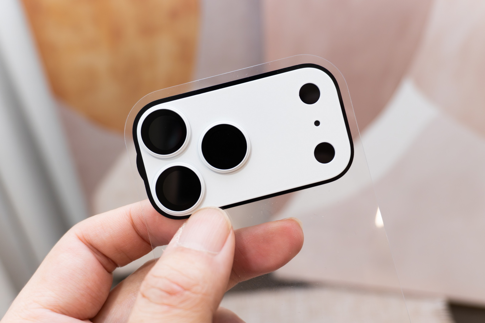 iPhone 透明殼橫評 (1)：八款最新透明保護殼大對決，誰是防摔、抗黃、手感最佳選擇？ @3C 達人廖阿輝