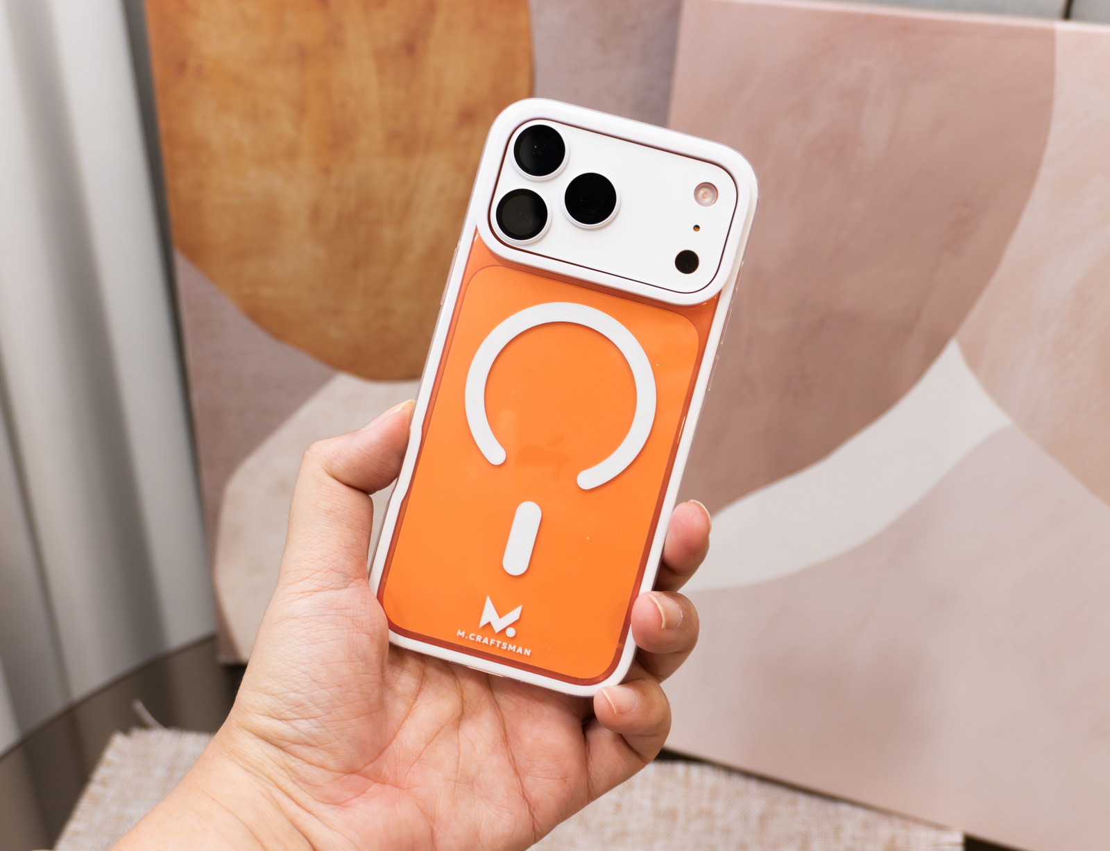 iPhone 透明殼橫評 (1)：八款最新透明保護殼大對決，誰是防摔、抗黃、手感最佳選擇？ @3C 達人廖阿輝