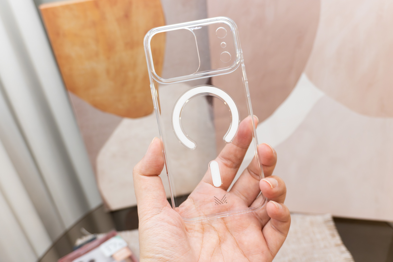 iPhone 透明殼橫評 (1)：八款最新透明保護殼大對決，誰是防摔、抗黃、手感最佳選擇？ @3C 達人廖阿輝