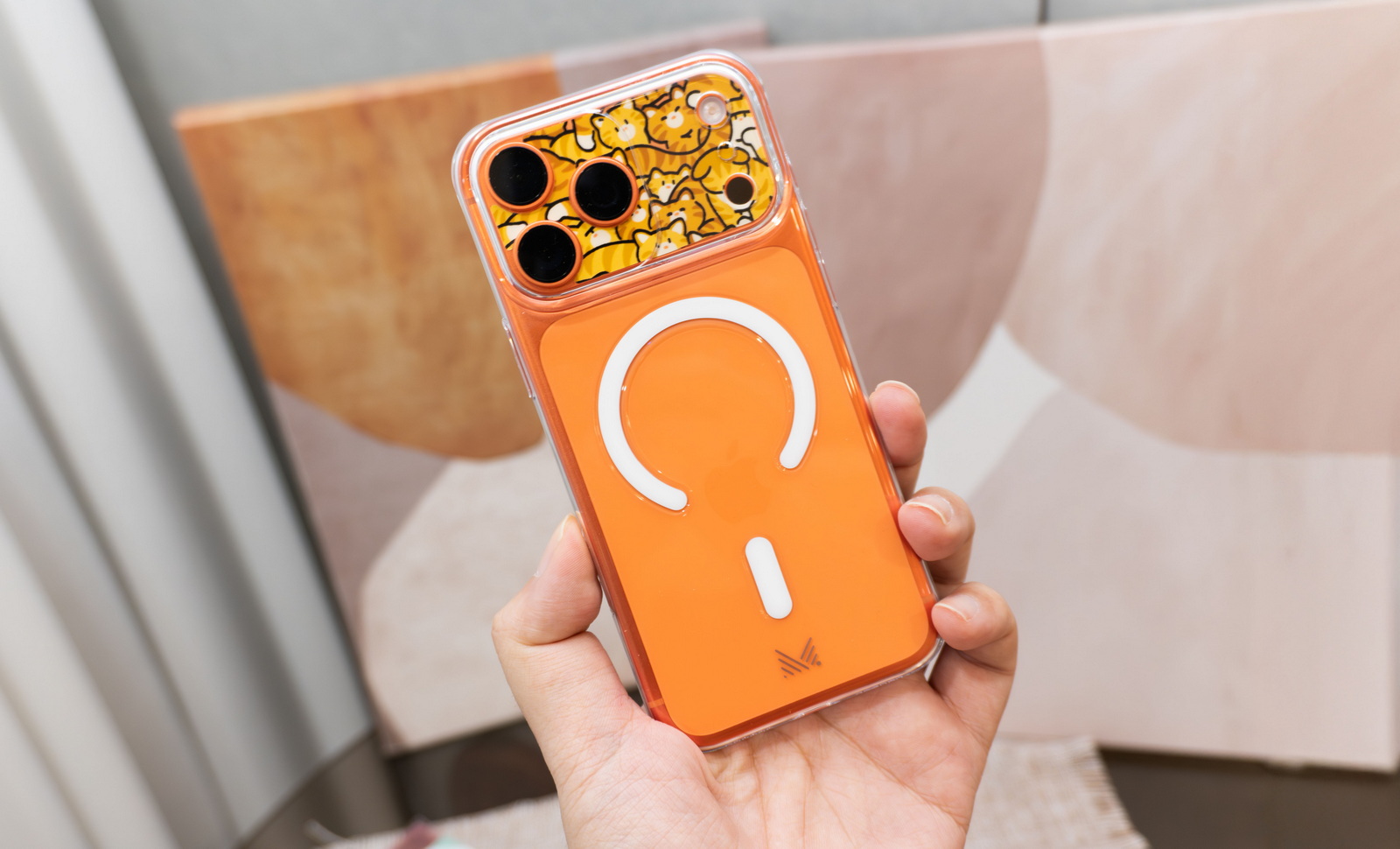 iPhone 透明殼橫評 (1)：八款最新透明保護殼大對決，誰是防摔、抗黃、手感最佳選擇？ @3C 達人廖阿輝