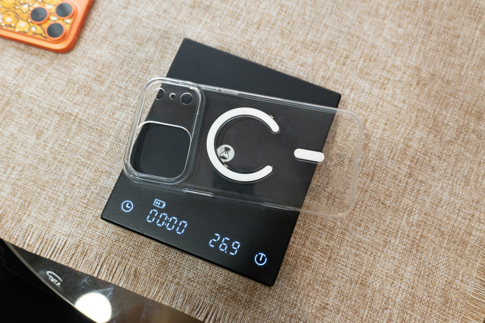 iPhone 透明殼橫評 (1)：八款最新透明保護殼大對決，誰是防摔、抗黃、手感最佳選擇？ @3C 達人廖阿輝