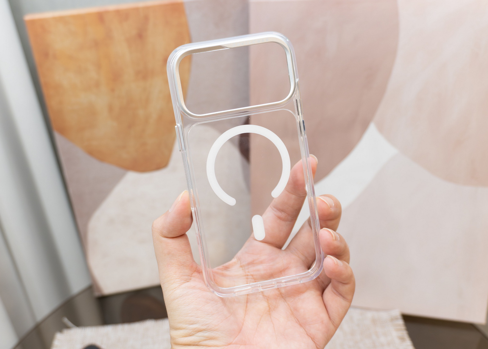 iPhone 透明殼橫評 (1)：八款最新透明保護殼大對決，誰是防摔、抗黃、手感最佳選擇？ @3C 達人廖阿輝