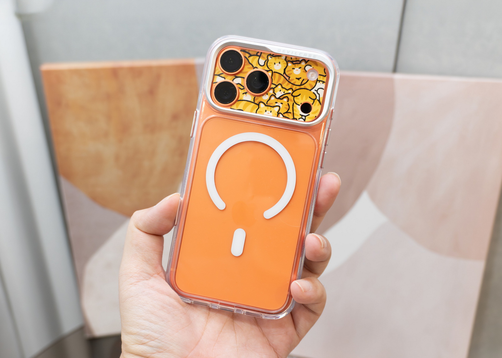 iPhone 透明殼橫評 (1)：八款最新透明保護殼大對決，誰是防摔、抗黃、手感最佳選擇？ @3C 達人廖阿輝