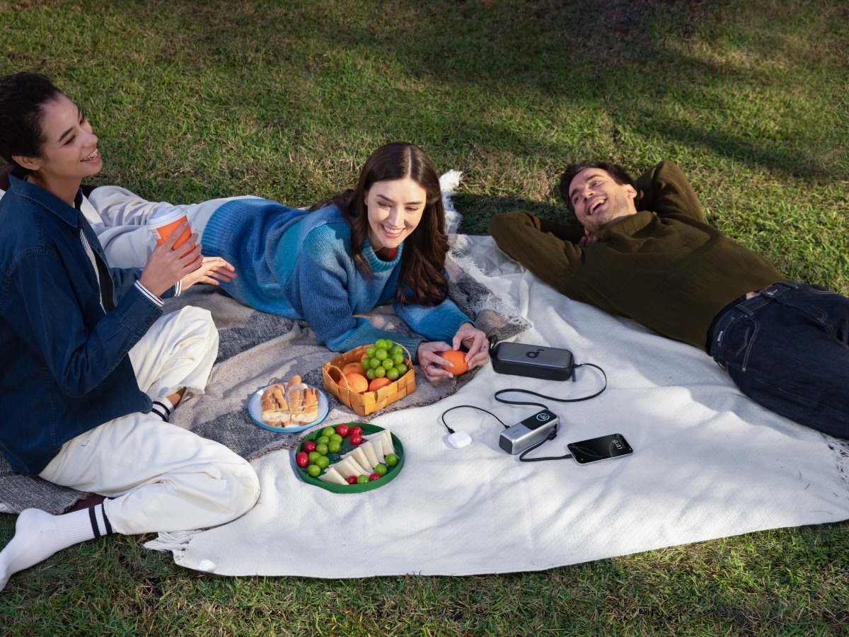 歷代最輕薄磁吸行充進化登場 ANKER A1665 僅 120 克、 8.6 毫米 輕裝隨行無感補電 人氣自帶線行充 A1695 推出全新銀色款 新春優惠同步開跑 @3C 達人廖阿輝