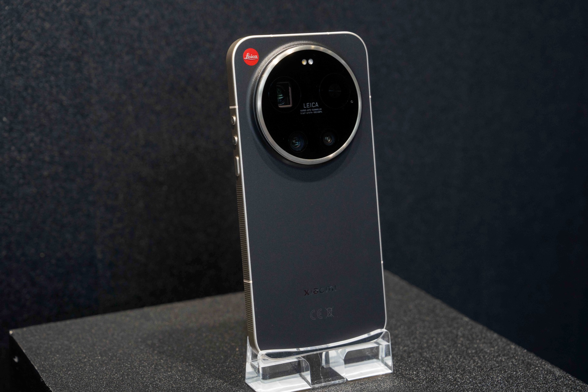 Xiaomi 17 Series 重磅登場　徠卡紅標純正血統進化&nbsp; 業界首款 Leica APO 光學認證　打造全焦段連續光學變焦影像旗艦 @3C 達人廖阿輝