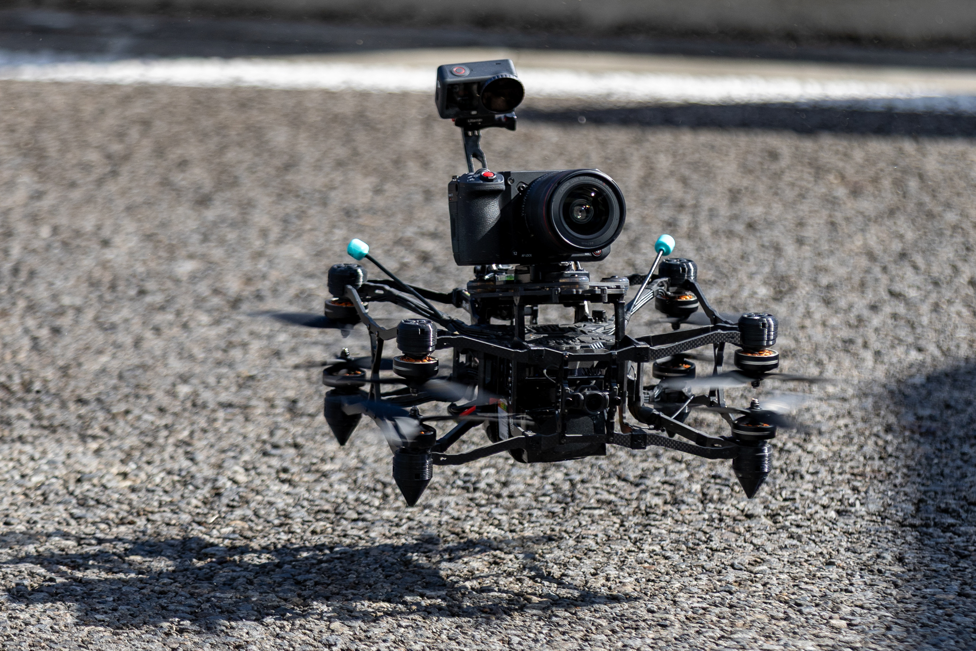 Canon EOS C50 全片幅電影機登場 10 萬內打造專業級影像創作新標準 @3C 達人廖阿輝