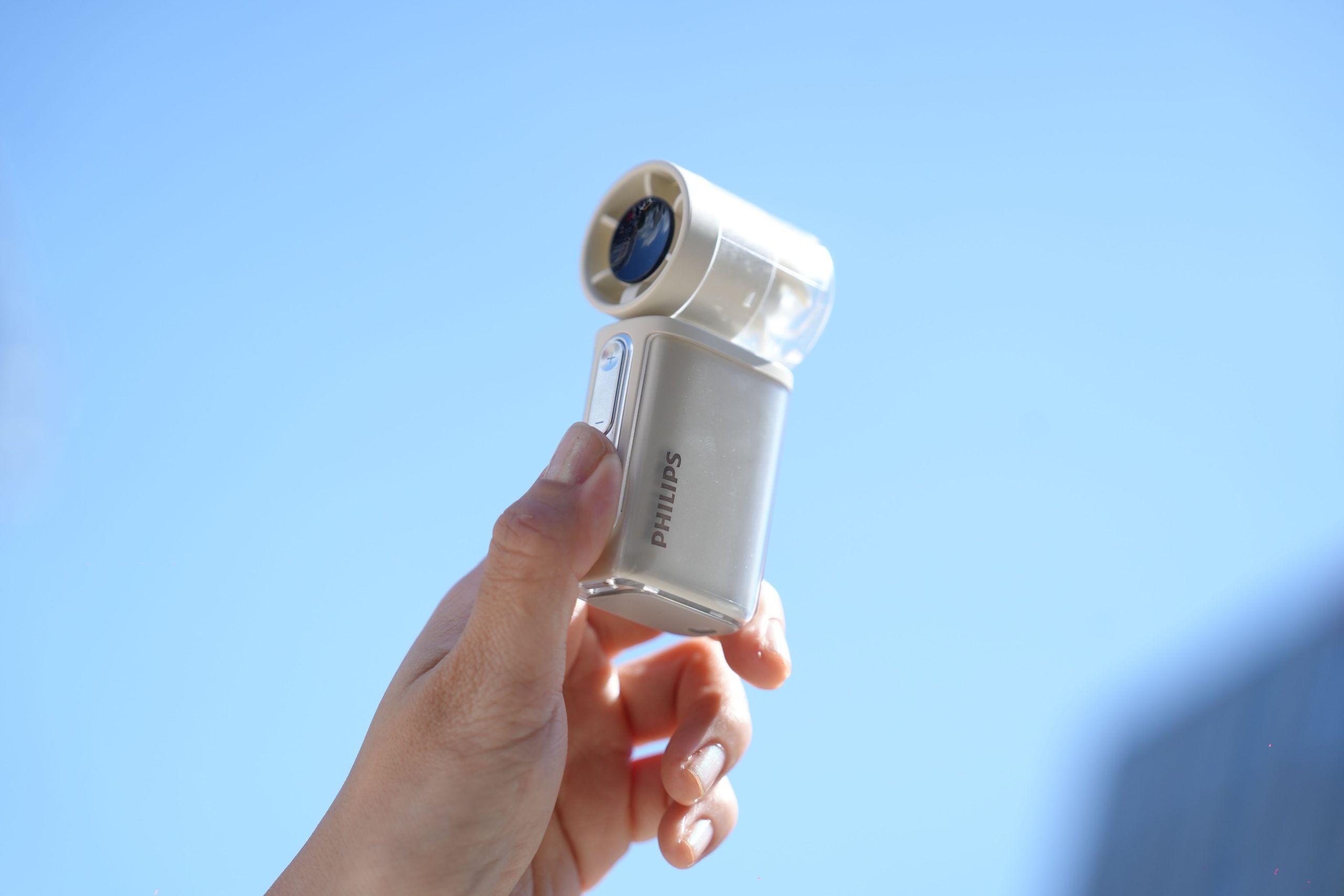 PHILIPS 推出 GoodCube 半固態行動電源　電芯全面公開打造極致安全新標準 輕量設計結合高效充電　全系列預購正式開跑 @3C 達人廖阿輝