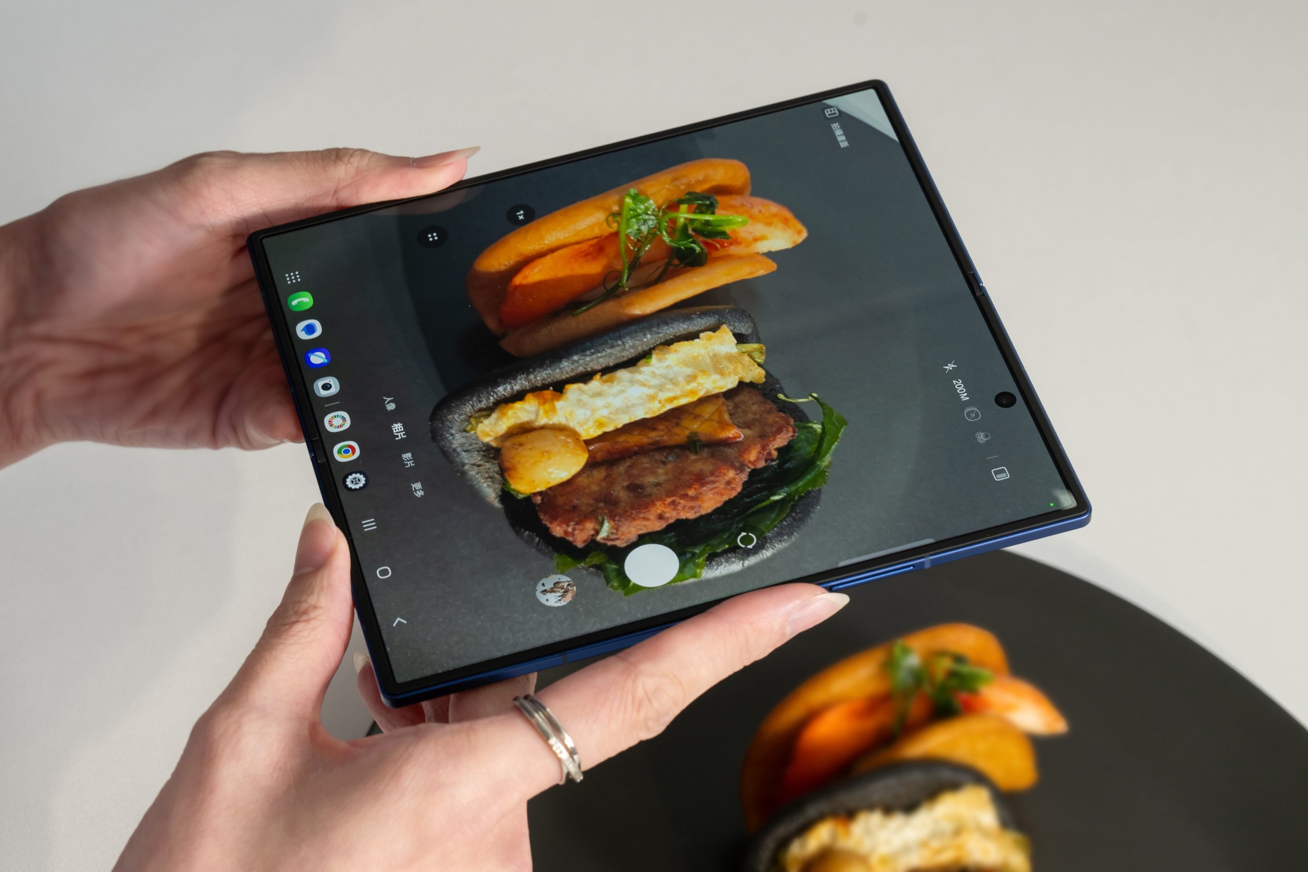 AI 生活全面升級！三星 618「Samsung AI Week」開跑　Galaxy S25 Ultra 限時 7.1 折　Odyssey 電競螢幕萬元有找　滿額再送 The Freestyle 智慧投影機 @3C 達人廖阿輝