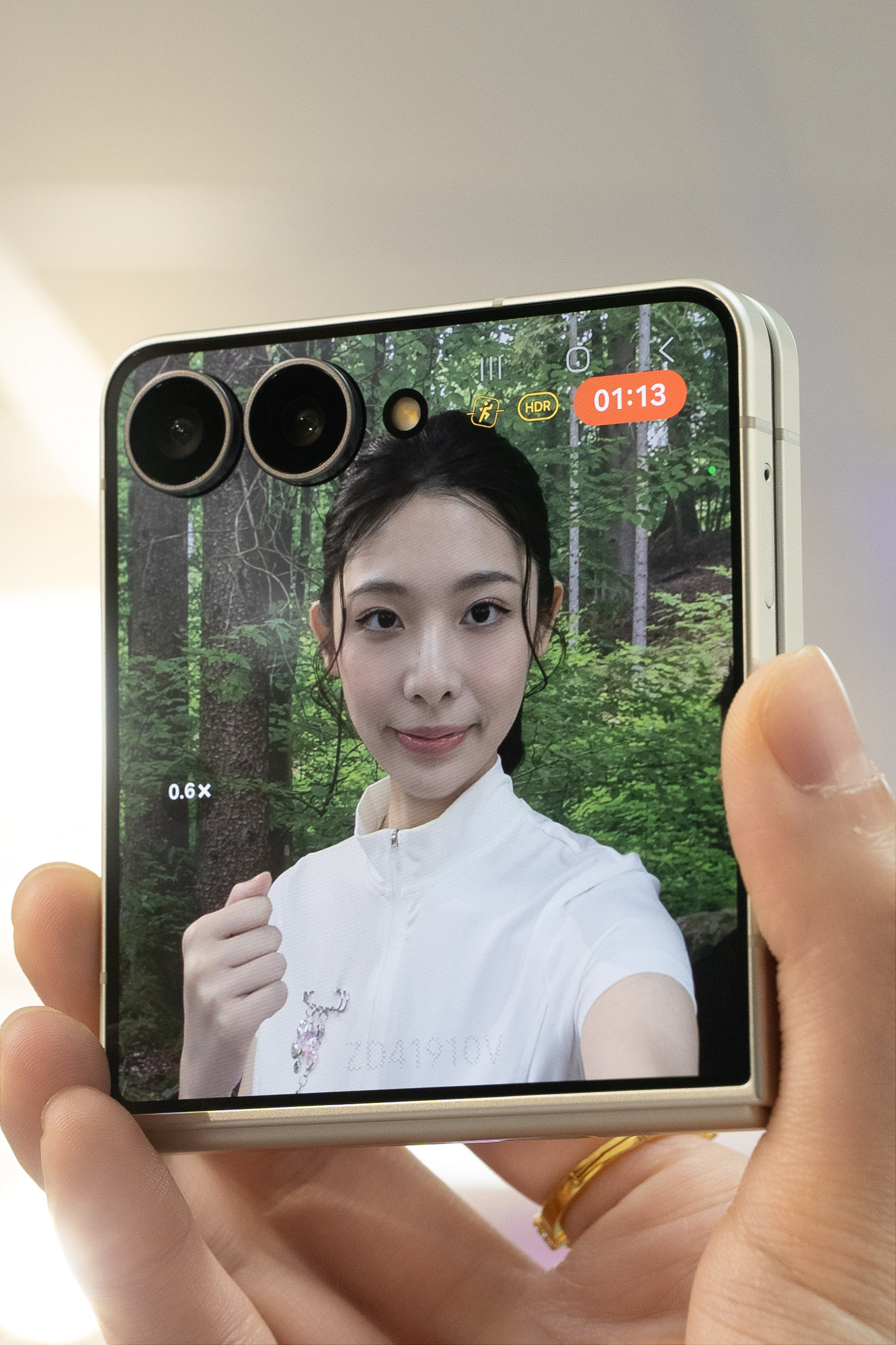 三星發表 Galaxy Z Fold8 Ultra 、 Galaxy Z Fold8 與 Galaxy Z Flip8　三大摺疊定位全面到位　Ultra 級生產力、沉浸娛樂與個人風格一次滿足 @3C 達人廖阿輝