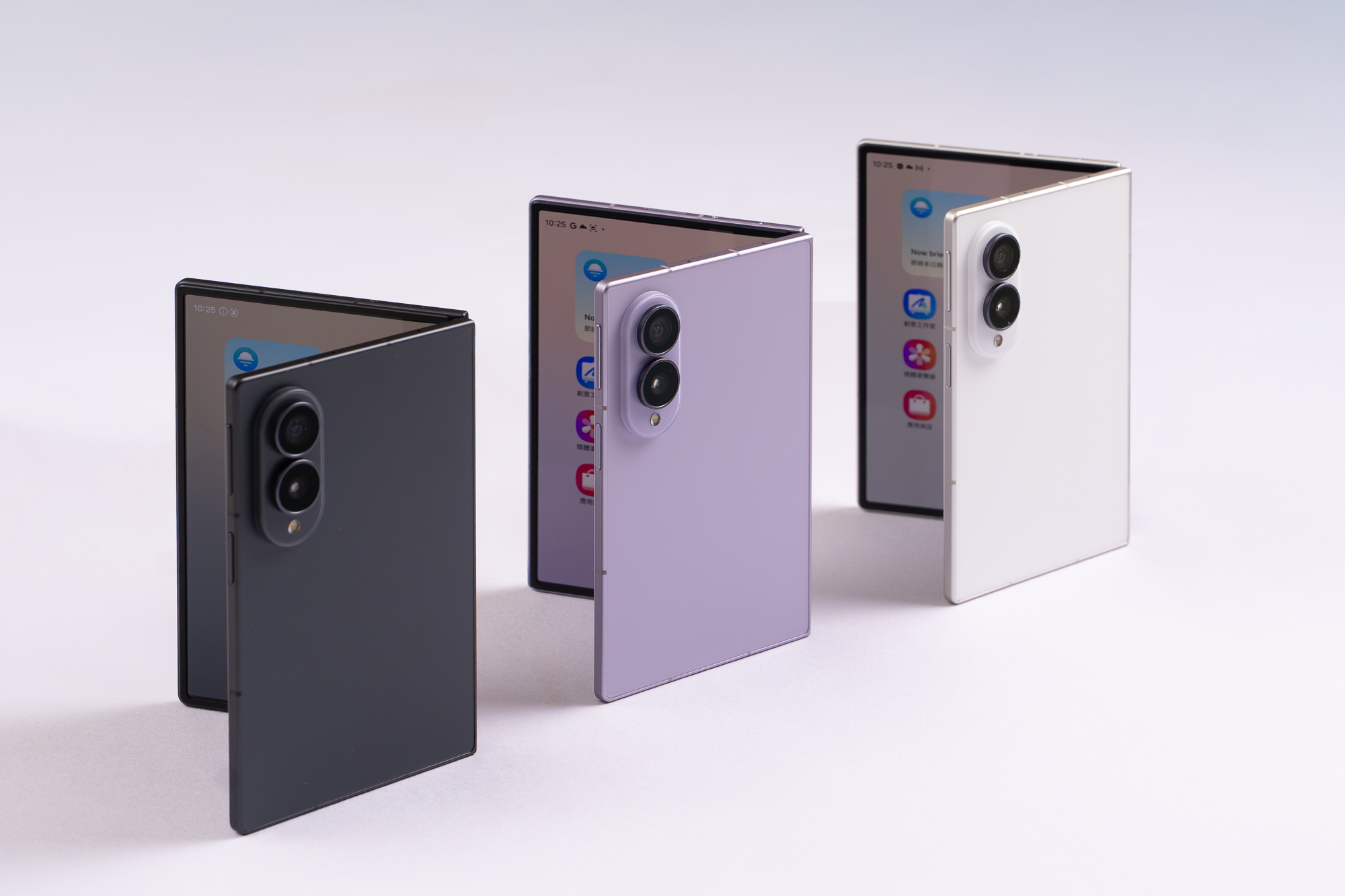 三星發表 Galaxy Z Fold8 Ultra 、 Galaxy Z Fold8 與 Galaxy Z Flip8　三大摺疊定位全面到位　Ultra 級生產力、沉浸娛樂與個人風格一次滿足 @3C 達人廖阿輝