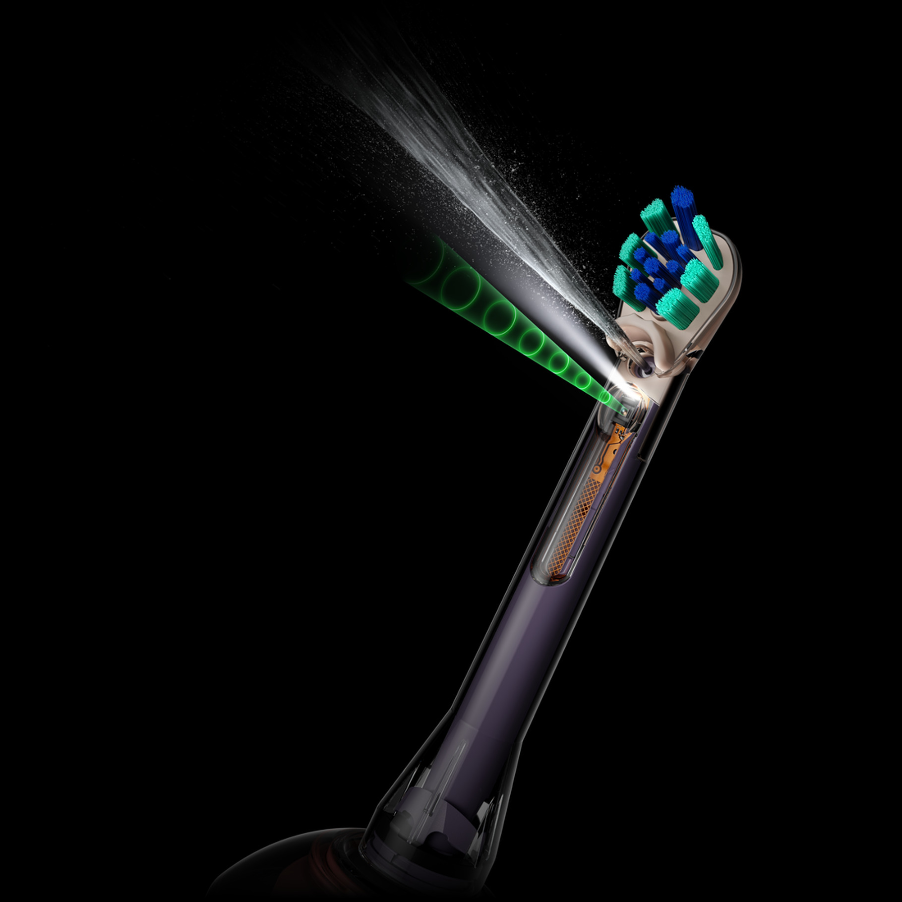 再拓全新領域！Dyson CameraJet&trade; 微鏡噴射電動牙刷全球發表　十年研究成果正式問世　首款搭載鏡頭的牙刷，整合沖牙、刷牙與漱口，打造全新「沖、刷、漱」潔牙體驗 @3C 達人廖阿輝