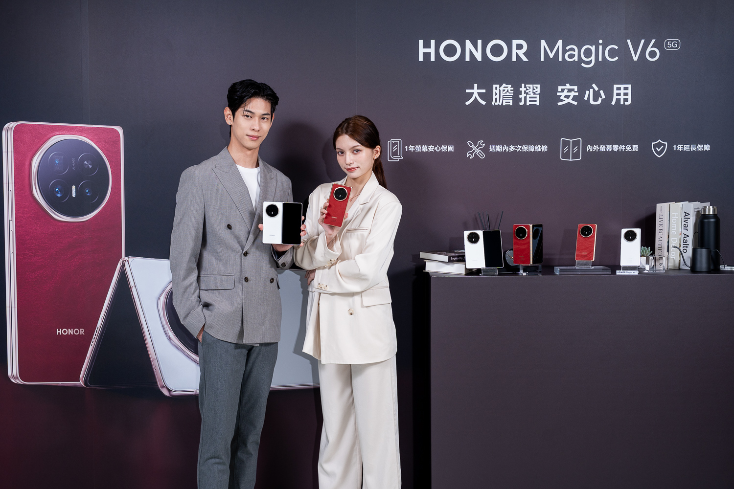 HONOR Magic V6 旗艦摺疊登台 主打耐用、續航與影像全面升級　同級最大 6660mAh 電量、 6400 萬畫素潛望長焦　首月購機優惠總價最高近 6 萬元