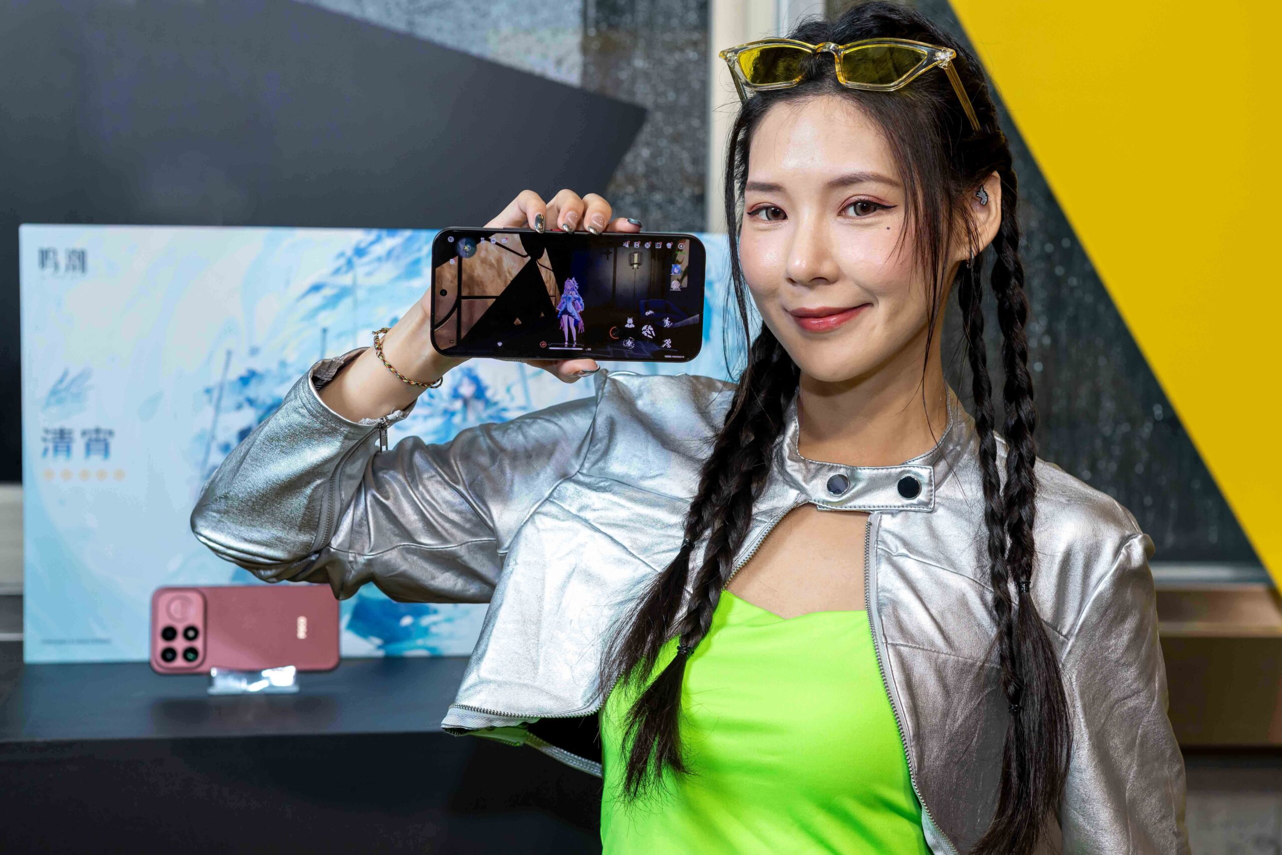 POCO F9 Series 旗艦雙晶片登場 185Hz 高刷螢幕打造極致遊戲體驗 攜手 Bose 聯合調音升級行動音效 8,050mAh 大電量、 2 億畫素主鏡頭全面進化 POCO F9 Series 旗艦雙晶片登場 185Hz 高刷螢幕打造極致遊戲體驗 攜手 Bose 聯合調音升級行動音效 8,050mAh 大電量、 2 億畫素主鏡頭全面進化