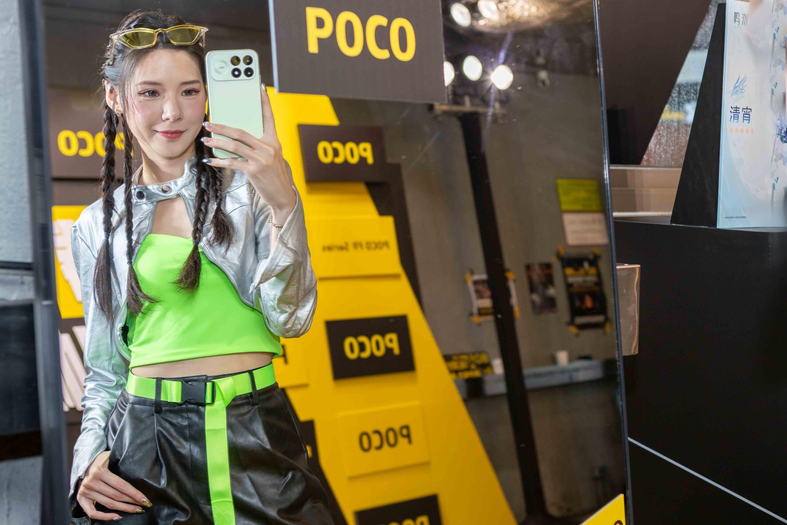 POCO F9 Series 旗艦雙晶片登場 185Hz 高刷螢幕打造極致遊戲體驗 攜手 Bose 聯合調音升級行動音效 8,050mAh 大電量、 2 億畫素主鏡頭全面進化 POCO F9 Series 旗艦雙晶片登場 185Hz 高刷螢幕打造極致遊戲體驗 攜手 Bose 聯合調音升級行動音效 8,050mAh 大電量、 2 億畫素主鏡頭全面進化