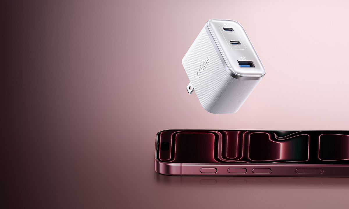 Anker 整合五大品牌　AI 螢幕充電器登場　智慧辨識 iPhone 機型、動態調整充電功率　螢幕即時掌握功率、溫度與電量　A121D 45W 螢幕充電器主打護機模式　四大通路同步推出換機季優惠