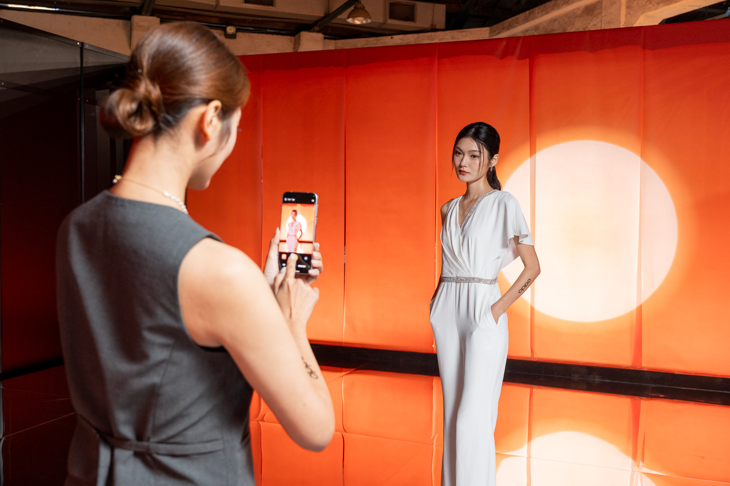 OPPO Find X10 系列正式登台！全球首款三顆 2 億畫素鏡頭，打造哈蘇超清原真影像　全台首發聯發科技天璣 9600 系列旗艦晶片，標準版首度支援哈蘇專業增距鏡